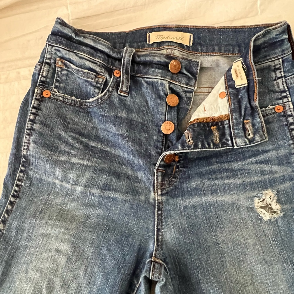MADEWELL JEANS, Button fly opening